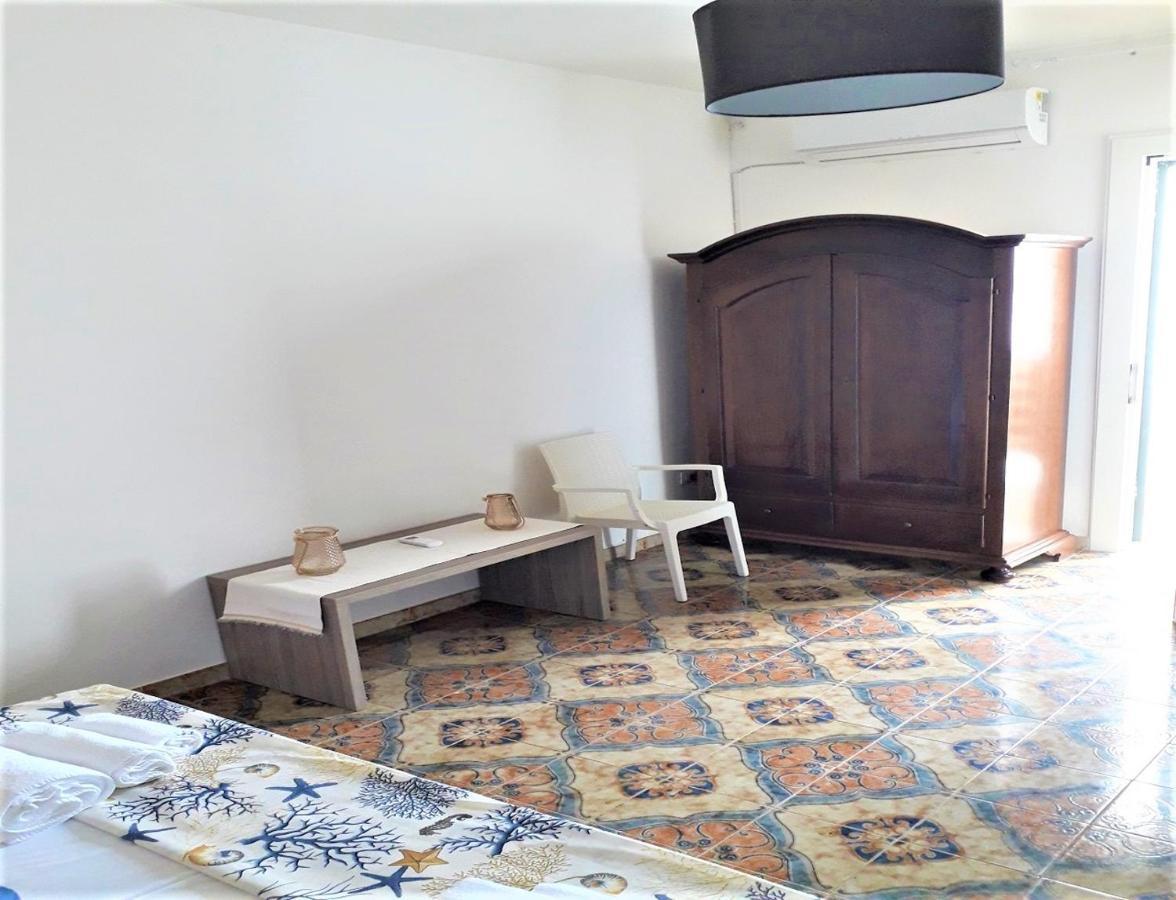 Estasi Sul Mare Bed & Breakfast Porto Cesareo Ngoại thất bức ảnh