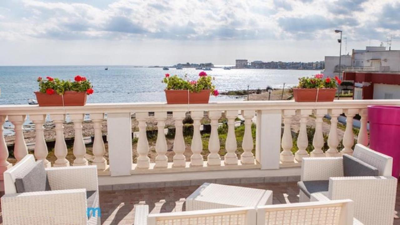 Estasi Sul Mare Bed & Breakfast Porto Cesareo Ngoại thất bức ảnh