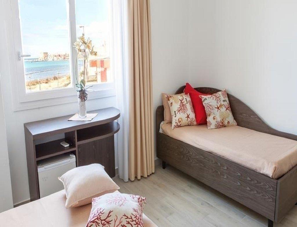 Estasi Sul Mare Bed & Breakfast Porto Cesareo Ngoại thất bức ảnh