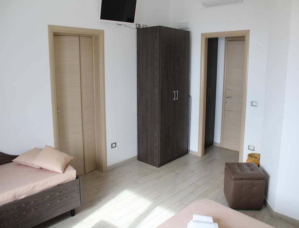 Estasi Sul Mare Bed & Breakfast Porto Cesareo Ngoại thất bức ảnh
