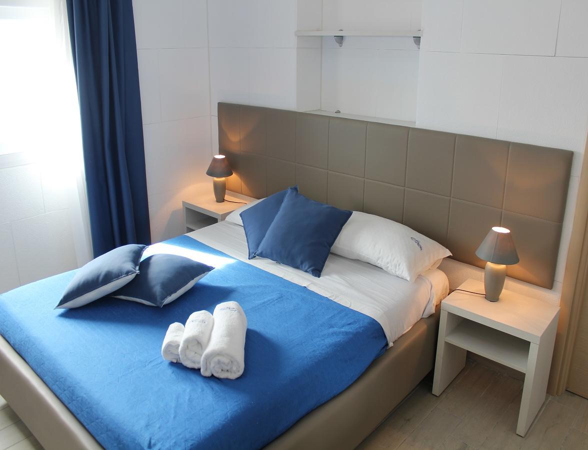 Estasi Sul Mare Bed & Breakfast Porto Cesareo Ngoại thất bức ảnh