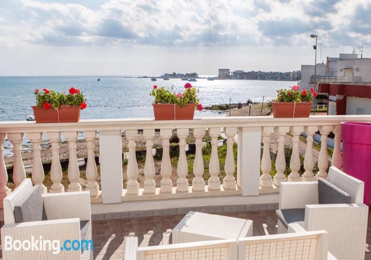 Estasi Sul Mare Bed & Breakfast Porto Cesareo Ngoại thất bức ảnh