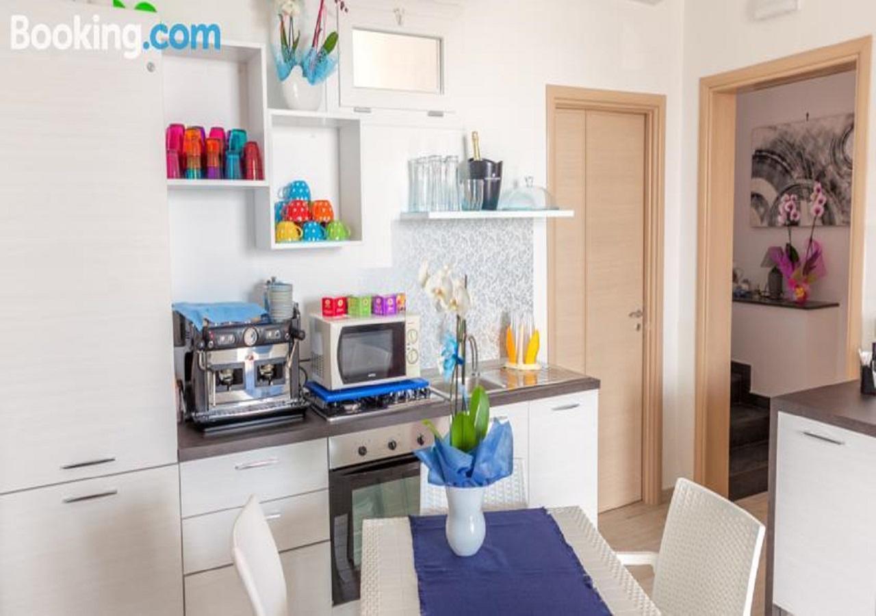 Estasi Sul Mare Bed & Breakfast Porto Cesareo Ngoại thất bức ảnh